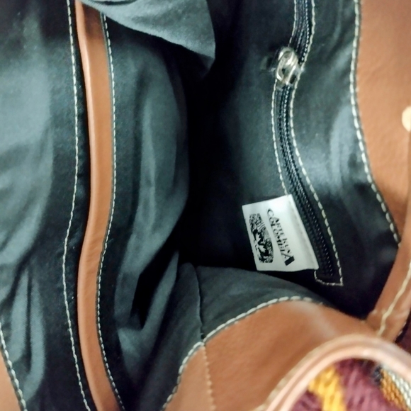 Hobo Bag - Large radiant Aquamarine Leather - Picture 6 of 6